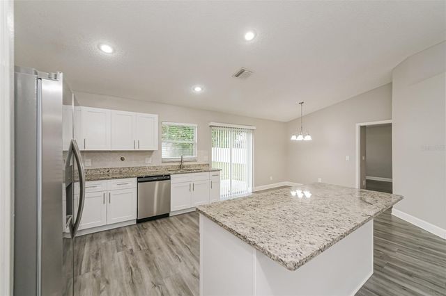 162 HIDDEN POINTE LANE, Groveland, FL 34736