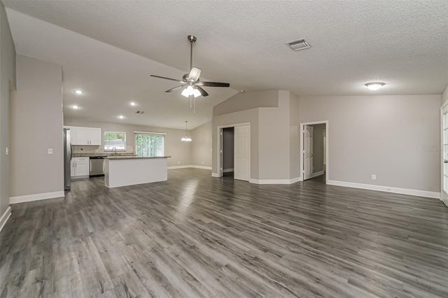 162 HIDDEN POINTE LANE, Groveland, FL 34736