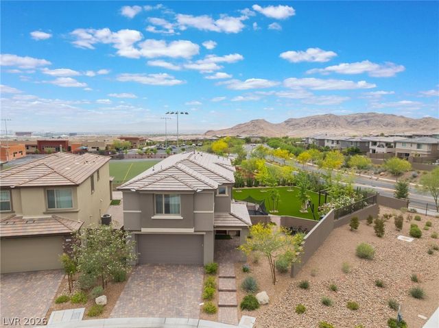 438 Wind Poppy Street, Las Vegas, NV 89138