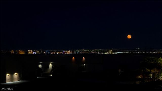 438 Wind Poppy Street, Las Vegas, NV 89138