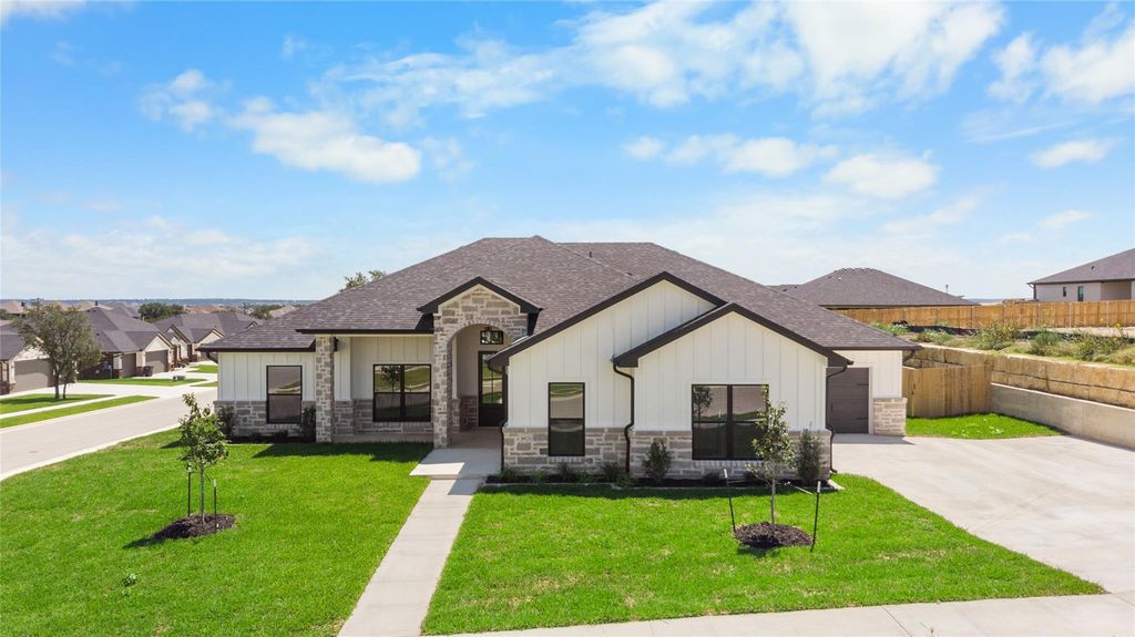 8621 Austin Turner TRL, Killeen, TX 76542