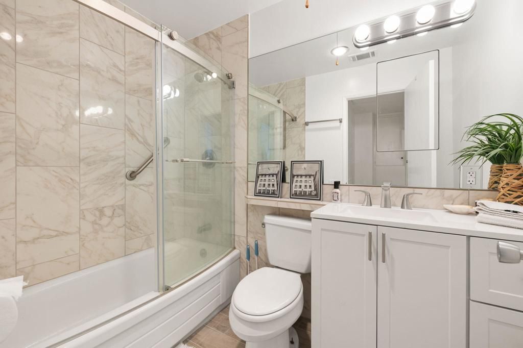 Image 30 of property listing at 42600 Wisconsin Avenue, Palm Desert, CA 92211