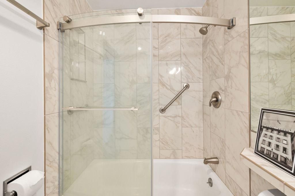 Image 31 of property listing at 42600 Wisconsin Avenue, Palm Desert, CA 92211