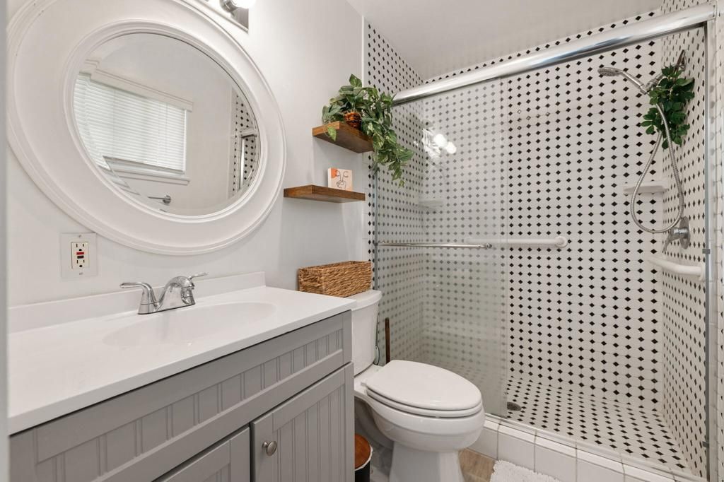 Image 34 of property listing at 42600 Wisconsin Avenue, Palm Desert, CA 92211