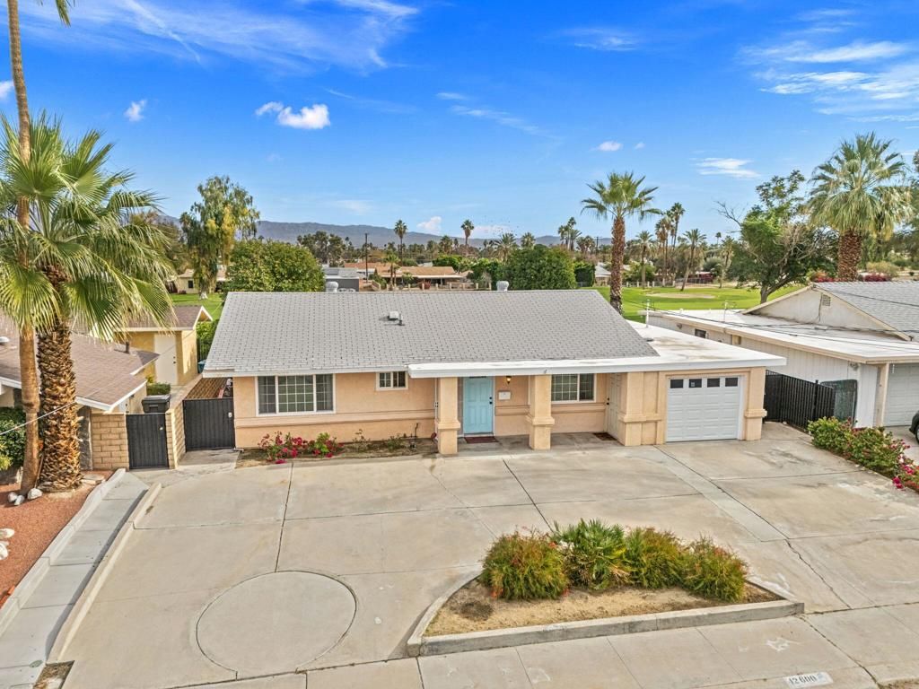 Image 6 of property listing at 42600 Wisconsin Avenue, Palm Desert, CA 92211