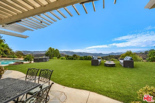 21128 Bellini Drive, Topanga (los Angeles), CA 90290