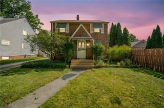 2075 E 226th Street, Euclid, OH 44117