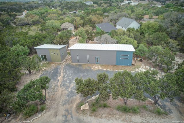 569 Ledgeview, Canyon Lake, TX 78133