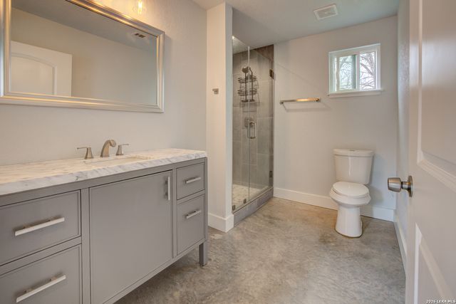 569 Ledgeview, Canyon Lake, TX 78133