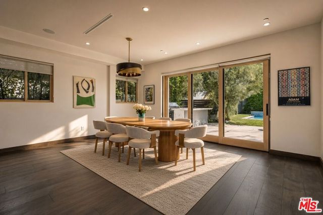 2408 Castle Heights Avenue, Los Angeles, CA 90034