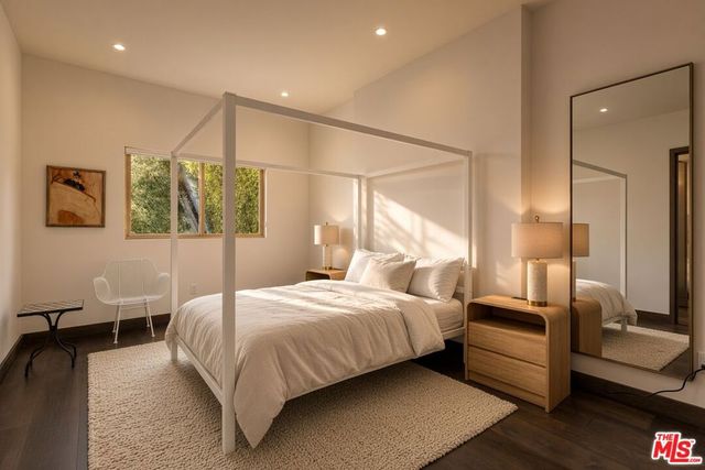 2408 Castle Heights Avenue, Los Angeles, CA 90034