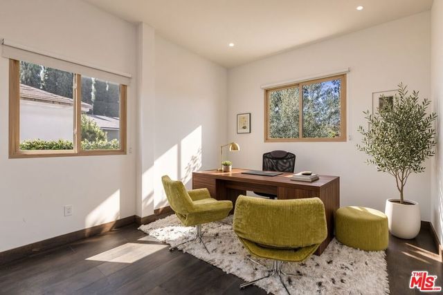 2408 Castle Heights Avenue, Los Angeles, CA 90034