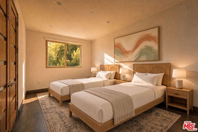 2408 Castle Heights Avenue, Los Angeles, CA 90034