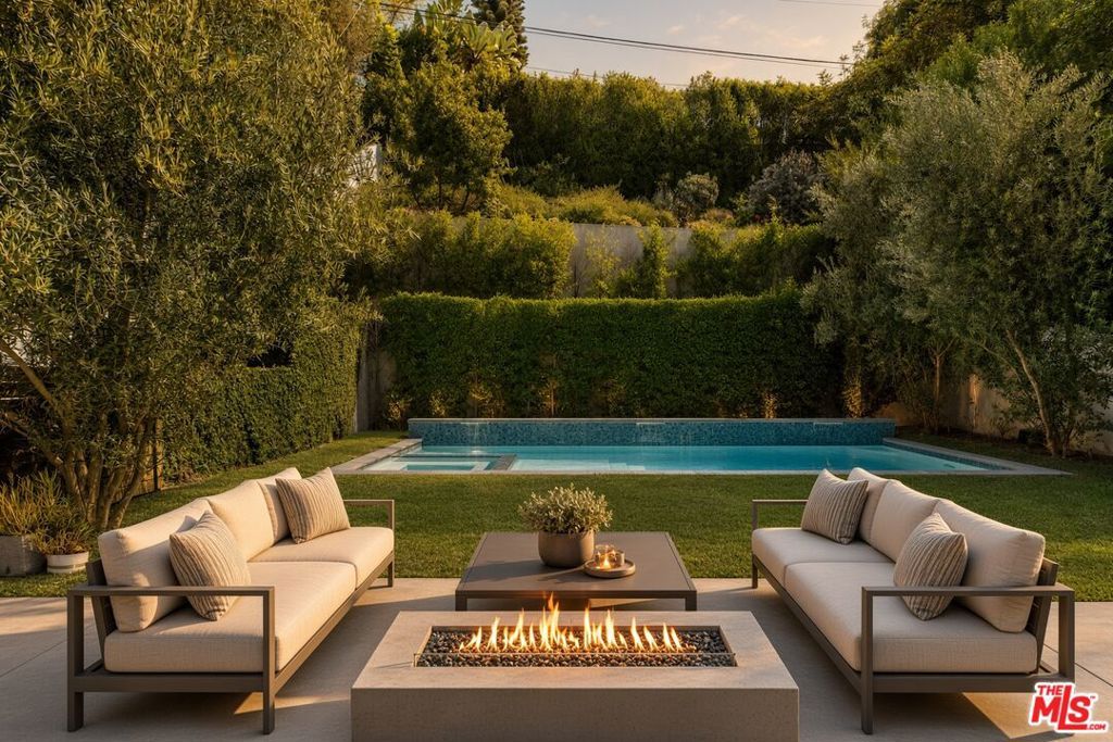 2408 Castle Heights Avenue, Los Angeles, CA 90034