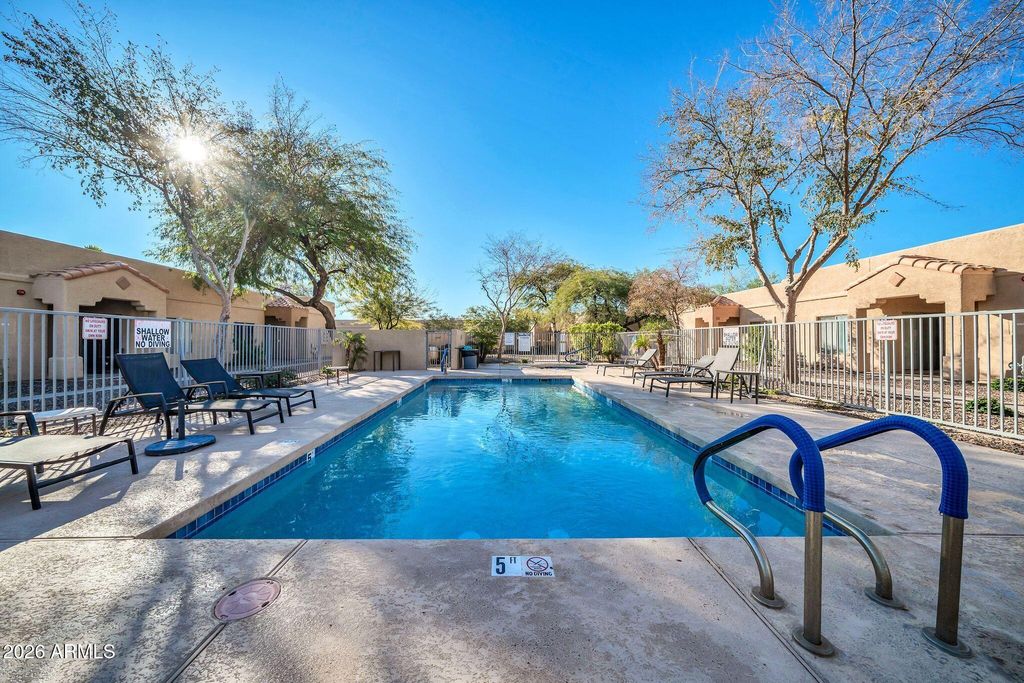 Image 22 of property listing at 8800 N 107th Avenue 52, Peoria, AZ 85345