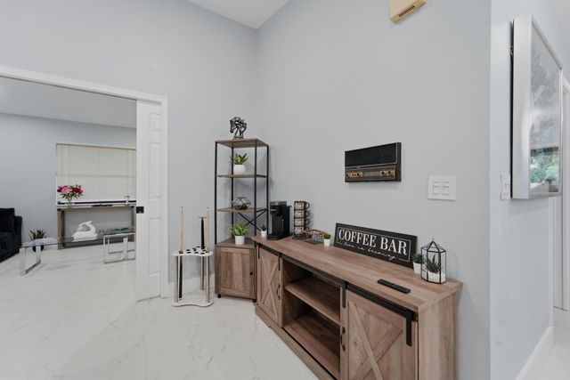 606 JUNIPER Place, Wellington, FL 33414