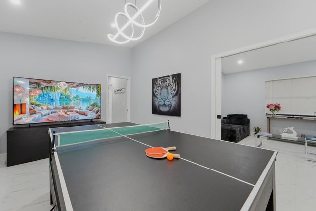 606 JUNIPER Place, Wellington, FL 33414