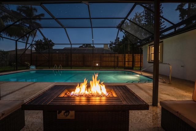 606 JUNIPER Place, Wellington, FL 33414