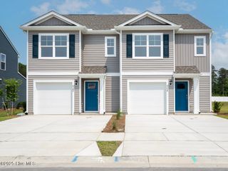 7070 Dunford Road Unit 125, Leland, NC 28451