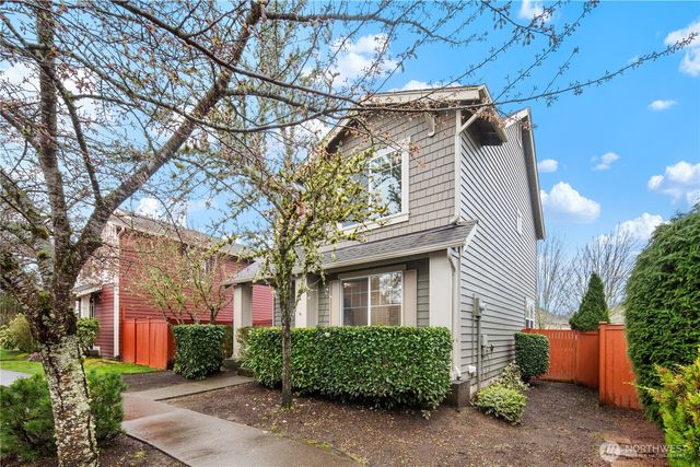 22669 Fern Reach Circle NE, Redmond, WA 98053