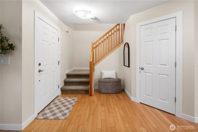 22669 Fern Reach Circle NE, Redmond, WA 98053