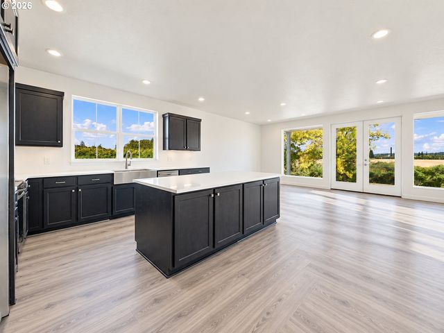 10677 Sw ROBINSON Rd, Hillsboro, OR 97123