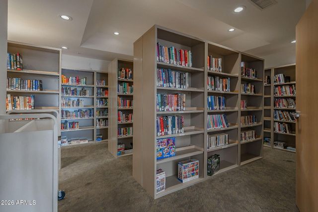 20310 N 106TH Avenue, Peoria, AZ 85382