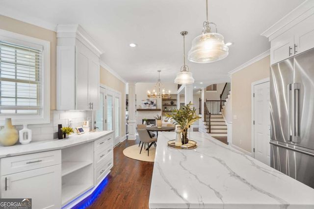 715 Fawn Ridge Court, Roswell, GA 30075