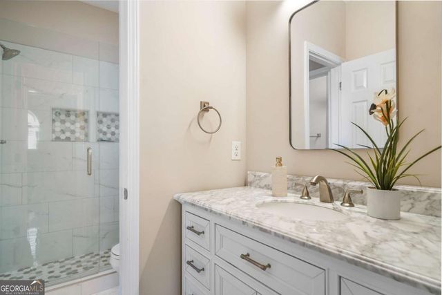 715 Fawn Ridge Court, Roswell, GA 30075