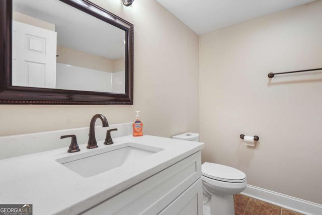 715 Fawn Ridge Court, Roswell, GA 30075