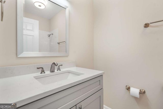 715 Fawn Ridge Court, Roswell, GA 30075