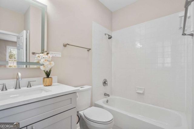 715 Fawn Ridge Court, Roswell, GA 30075