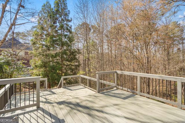 715 Fawn Ridge Court, Roswell, GA 30075