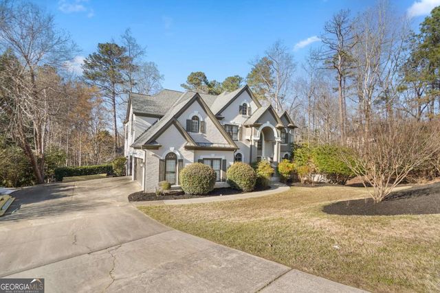 715 Fawn Ridge Court, Roswell, GA 30075