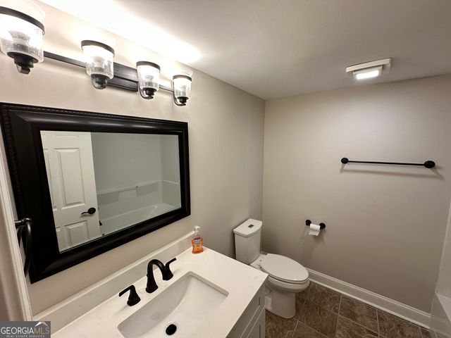 715 Fawn Ridge Court, Roswell, GA 30075