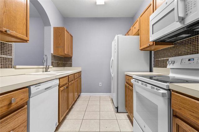 3224 DANTE DRIVE 101, Orlando, FL 32835