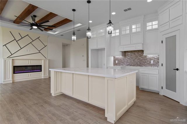 3404 Monte Cielo Drive, Weslaco, TX 78596