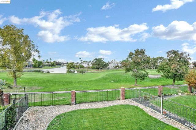 2675 Cherry Hills Dr, Discovery Bay, CA 94505