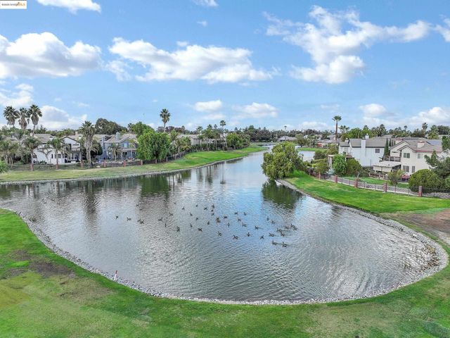 2675 Cherry Hills Dr, Discovery Bay, CA 94505