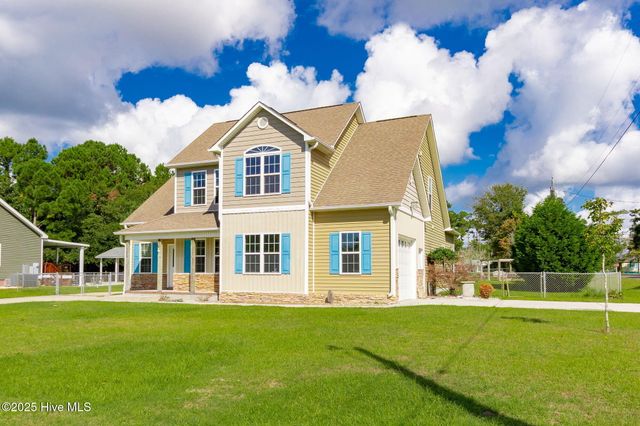 106 Barbour Drive, Newport, NC 28570