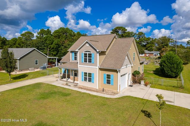 106 Barbour Drive, Newport, NC 28570