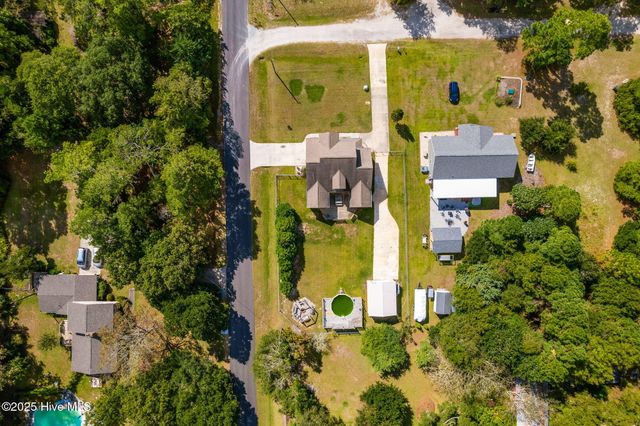 106 Barbour Drive, Newport, NC 28570