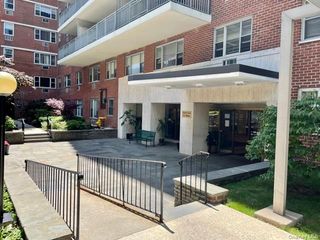 52-30 39th Drive 6S, Woodside, NY 11377
