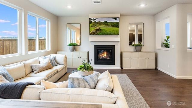 13813 NE 107th Street, Vancouver, WA 98682
