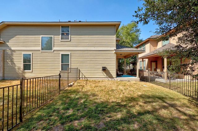 12501 Piper CT 444, Austin, TX 78750