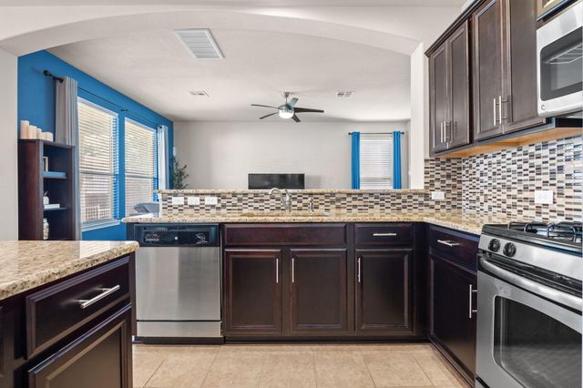 12501 Piper CT 444, Austin, TX 78750