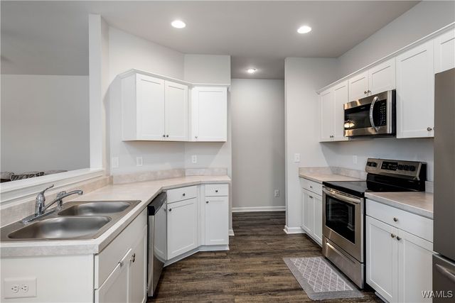 12364 Choctaw, Moundville, AL 35474