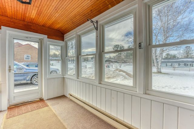 166 Bethlehem Road, Littleton, NH 03561