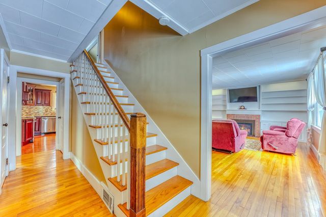 166 Bethlehem Road, Littleton, NH 03561