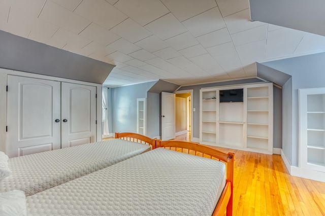 166 Bethlehem Road, Littleton, NH 03561